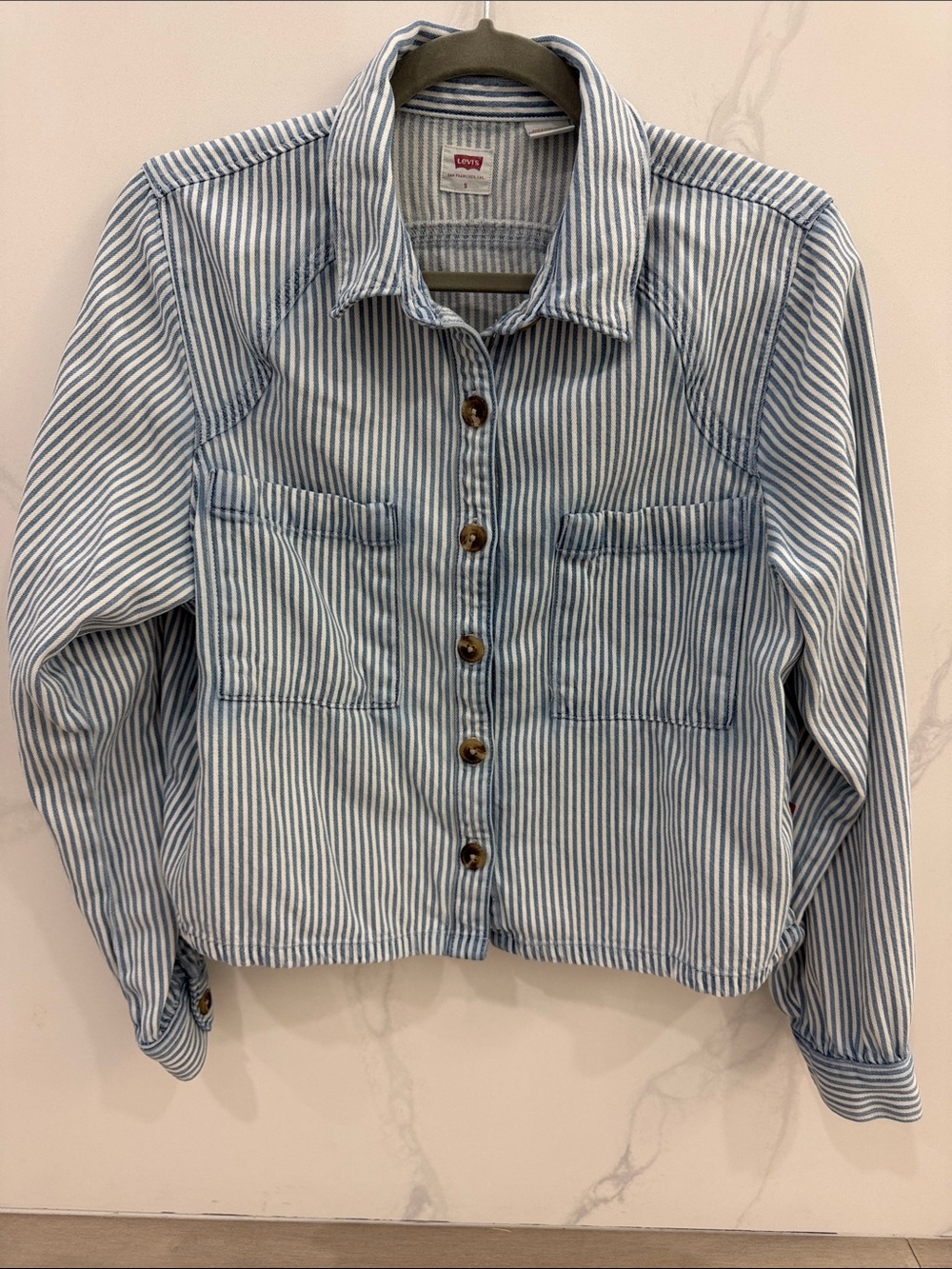 Levi’s Women’s Striped Button-Front Shirt Jacket - Blue & White Stripes - Small